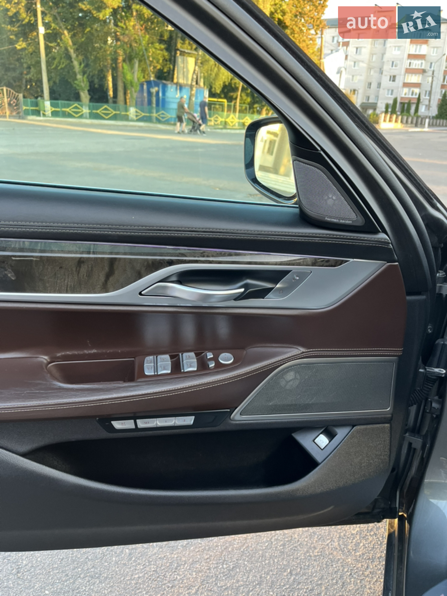 2016 BMW 7er - мініатюра 22