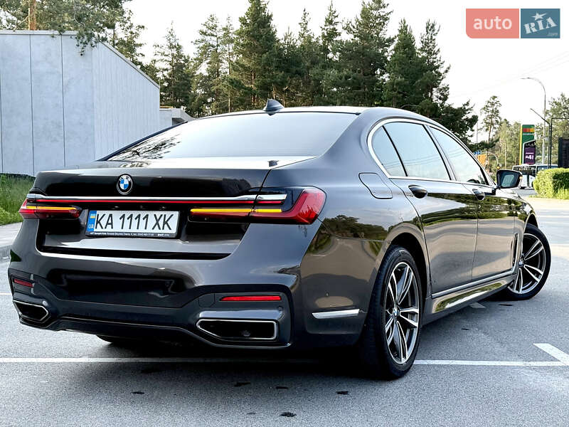 Седан BMW 7 Series 2016 в Києві