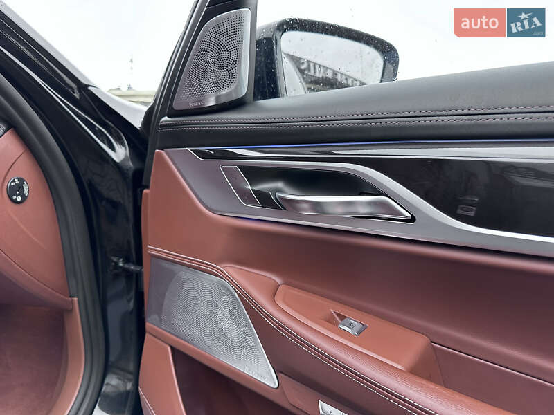 Седан BMW 7 Series 2016 в Луцьку