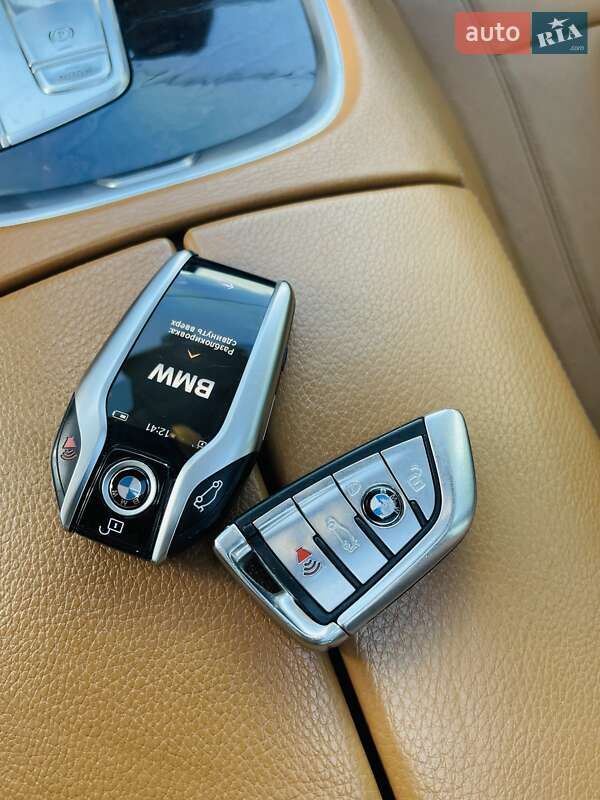 Седан BMW 7 Series 2017 в Запоріжжі