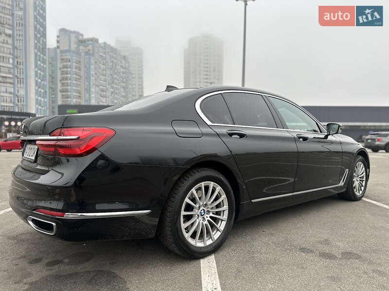 Седан BMW 7 Series 2016 в Киеве фото 4 Седан BMW 7 Series 2016 в Киеве