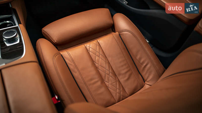 Седан BMW 7 Series 2017 в Черновцах фото 65 Седан BMW 7 Series 2017 в Черновцах