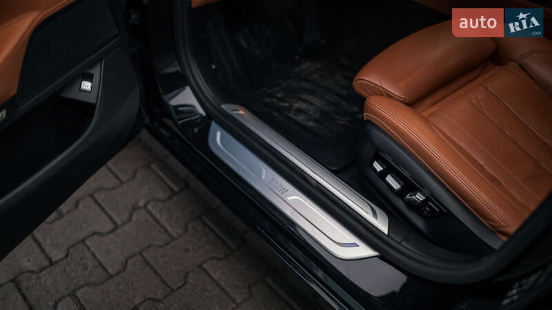 Седан BMW 7 Series 2017 в Черновцах фото 79 Седан BMW 7 Series 2017 в Черновцах