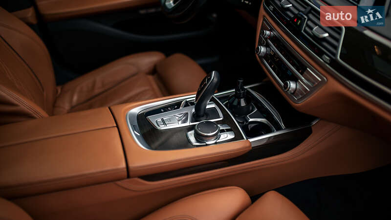 Седан BMW 7 Series 2017 в Черновцах фото 87 Седан BMW 7 Series 2017 в Черновцах