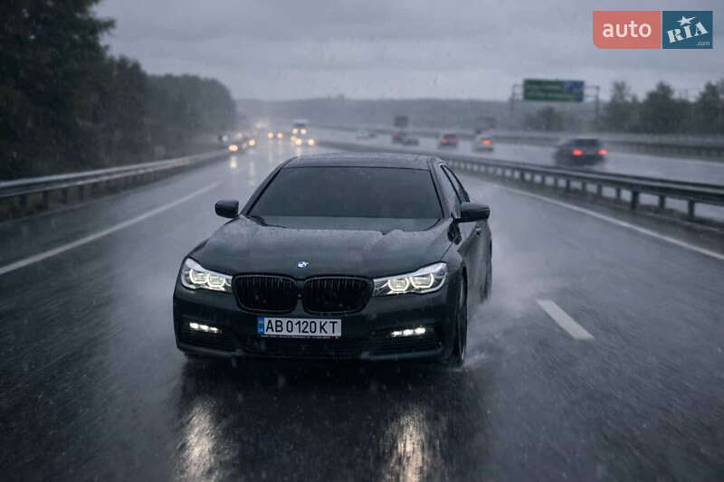 Седан BMW 7 Series 2017 в Виннице