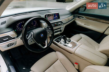 Седан BMW 7 Series 2019 в Вінниці