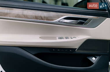 Седан BMW 7 Series 2019 в Вінниці