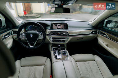 Седан BMW 7 Series 2019 в Вінниці