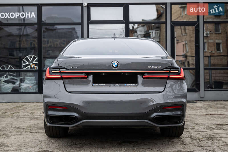 Седан BMW 7 Series 2022 в Києві