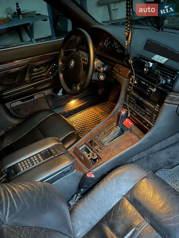 Седан BMW 7 Series 1996 в Киеве фото 4 Седан BMW 7 Series 1996 в Киеве
