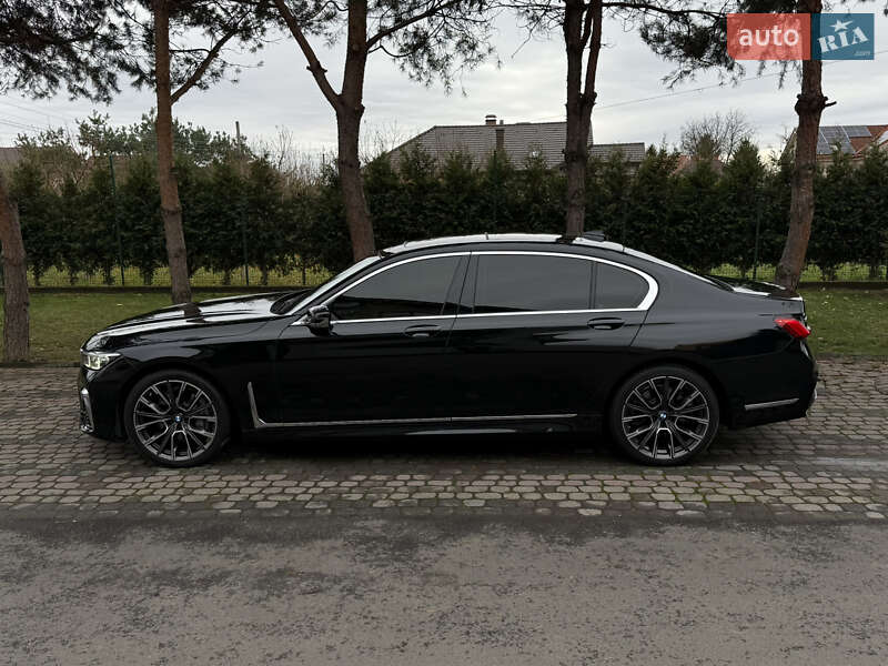 Седан BMW 7 Series 2019 в Киеве