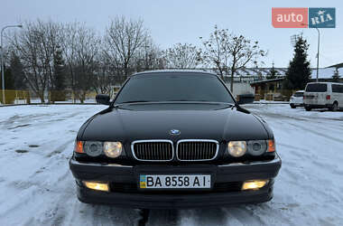 Седан BMW 7 Series 2000 в Олександрії