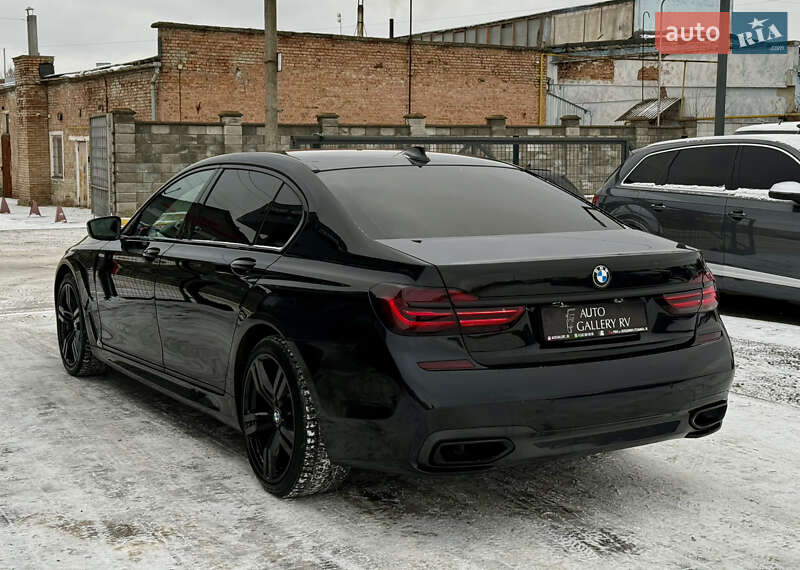 Седан BMW 7 Series 2016 в Ровно фото 8 Седан BMW 7 Series 2016 в Ровно