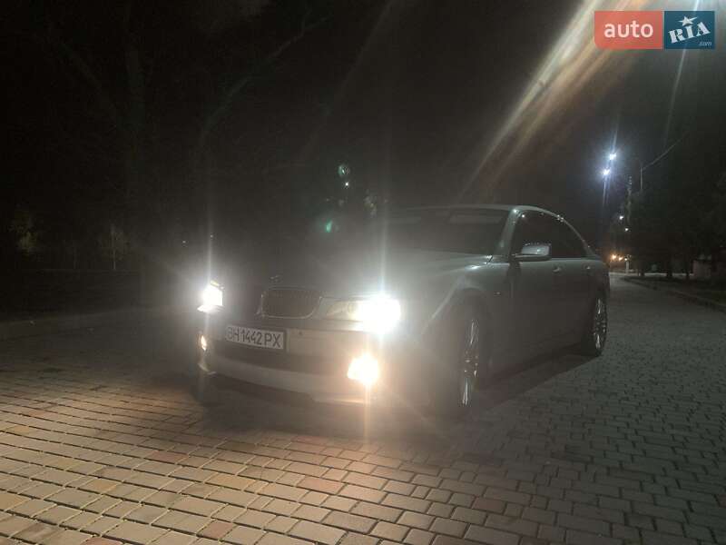 Седан BMW 7 Series 2005 в Ізмаїлі