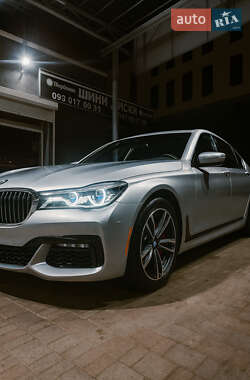 Седан BMW 7 Series 2016 в Львові