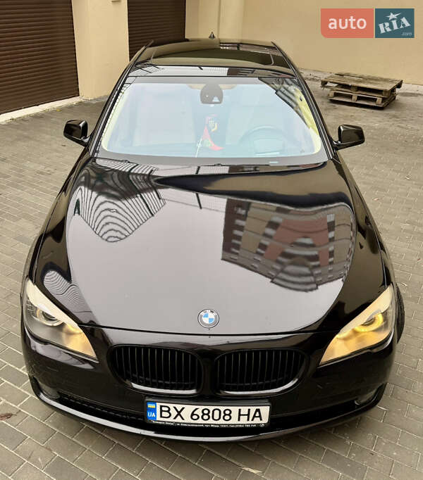 Седан BMW 7 Series 2010 в Хмельницькому