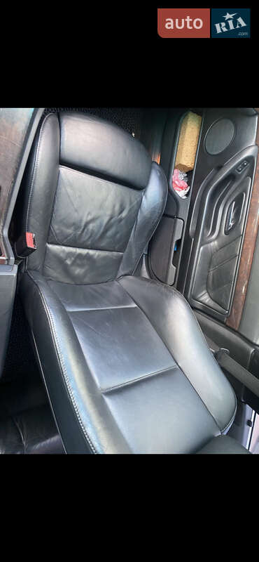 Седан BMW 7 Series 2000 в Ровно