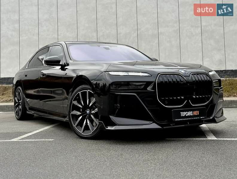 Седан BMW 7 Series 2023 в Киеве