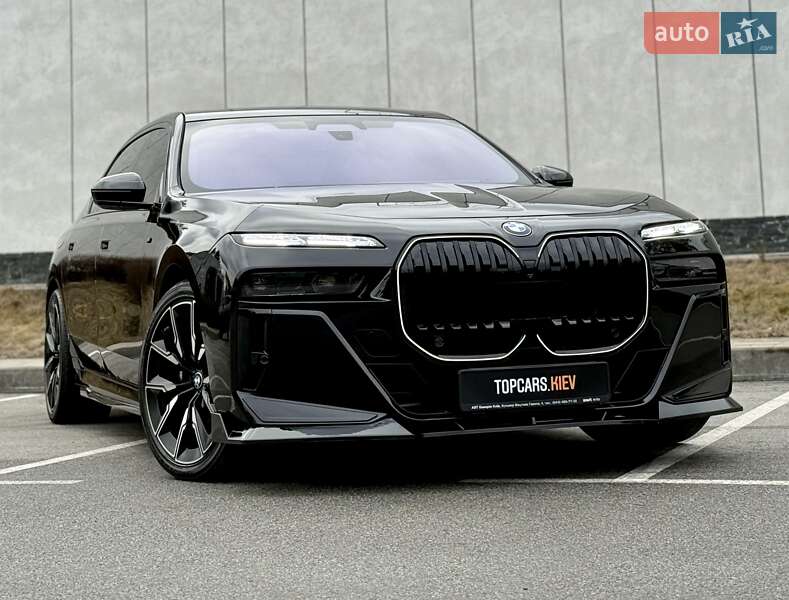 Седан BMW 7 Series 2023 в Киеве