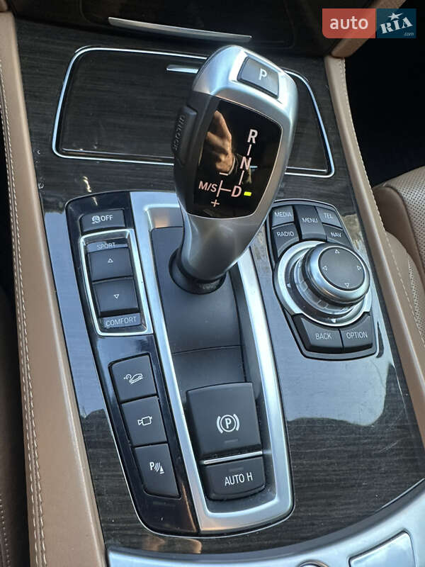 Седан BMW 7 Series 2012 в Києві