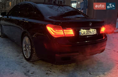 Седан BMW 7 Series 2010 в Умани