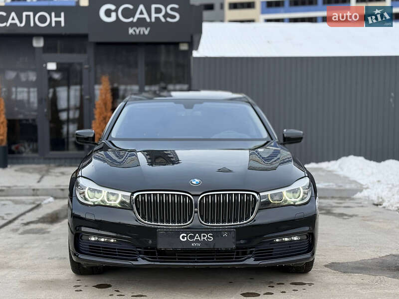 Седан BMW 7 Series 2015 в Киеве фото 2 Седан BMW 7 Series 2015 в Киеве