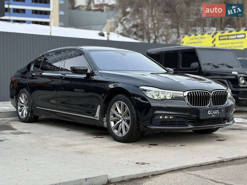 Седан BMW 7 Series 2015 в Киеве фото 3 Седан BMW 7 Series 2015 в Киеве