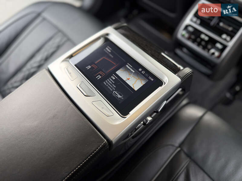 Седан BMW 7 Series 2021 в Мукачево