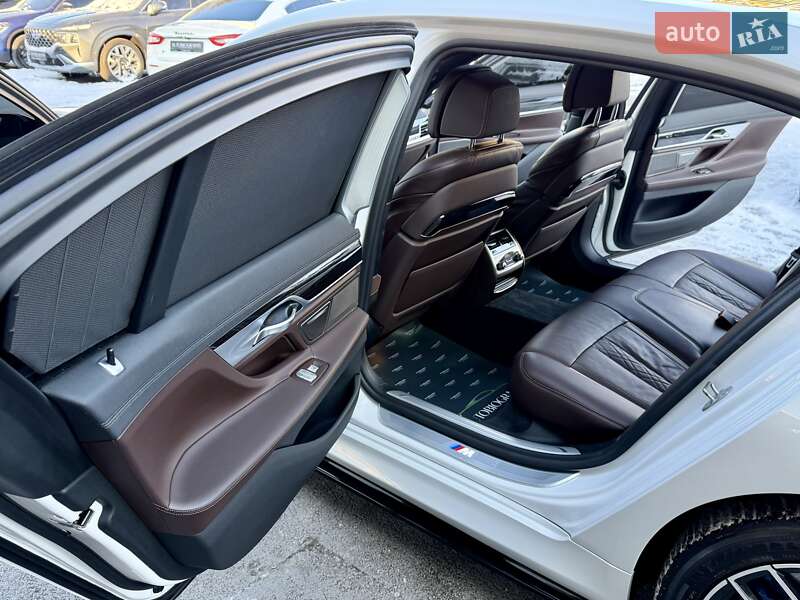 Седан BMW 7 Series 2019 в Киеве
