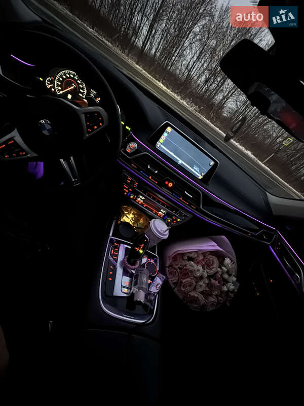 Седан BMW 7 Series 2016 в Киеве