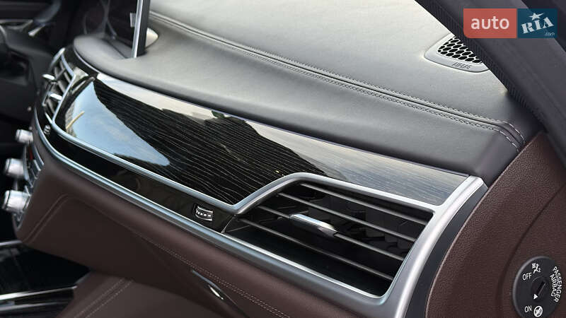 Седан BMW 7 Series 2022 в Одесі