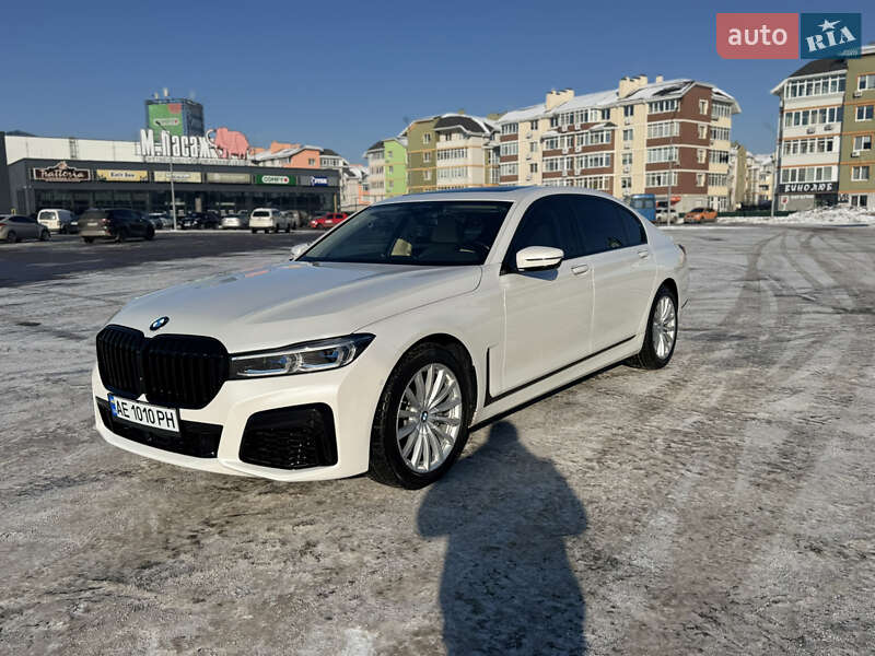 Седан BMW 7 Series 2019 в Гатном