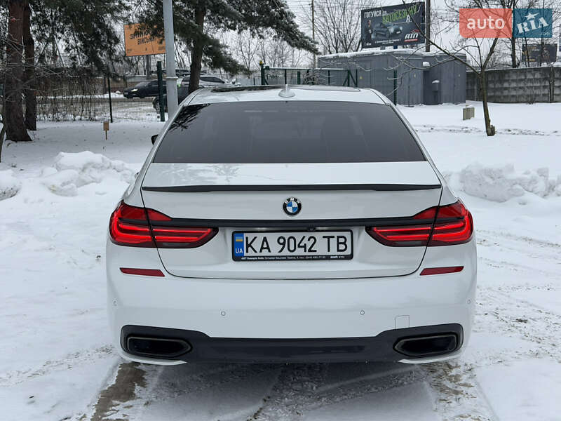 Седан BMW 7 Series 2015 в Киеве фото 4 Седан BMW 7 Series 2015 в Киеве