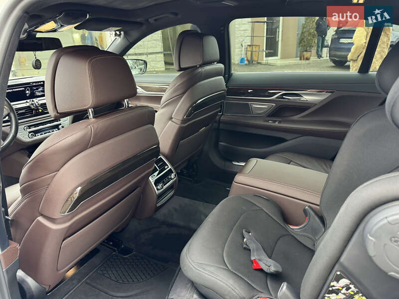 Седан BMW 7 Series 2020 в Одесі