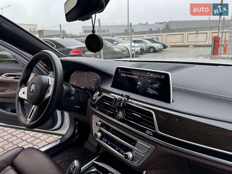 Седан BMW 7 Series 2020 в Одесі