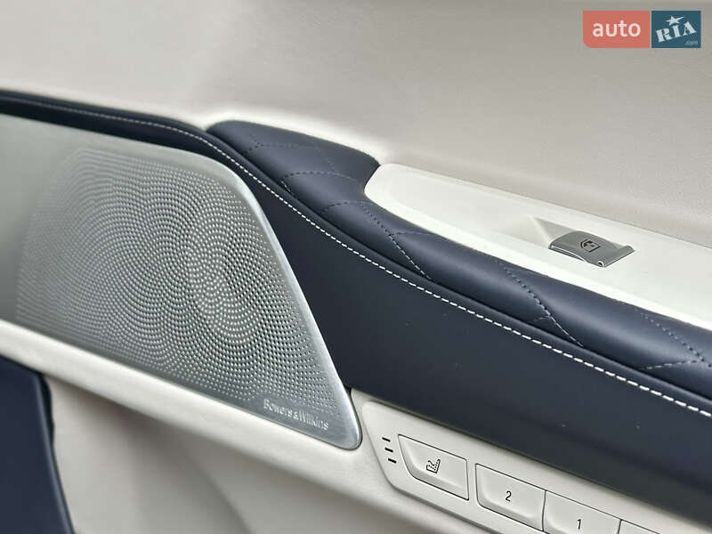 Седан BMW 7 Series 2021 в Киеве