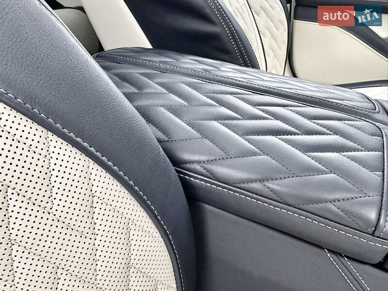 Седан BMW 7 Series 2021 в Киеве