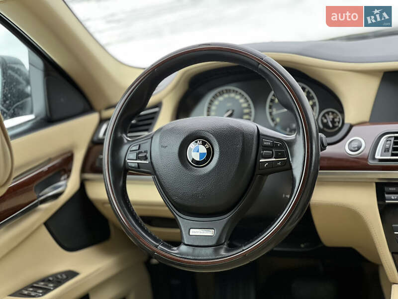 Седан BMW 7 Series 2011 в Києві фото 37 Седан BMW 7 Series 2011 в Києві