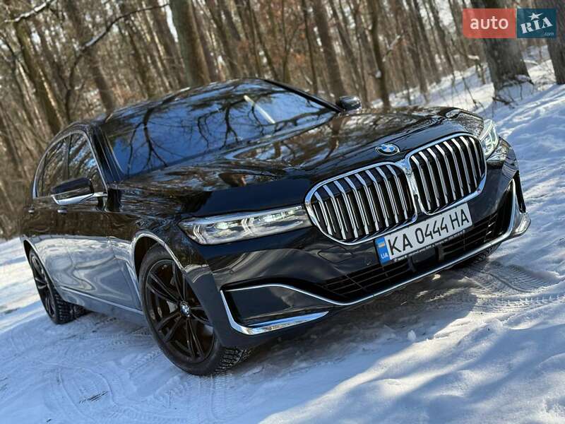 Седан BMW 7 Series 2022 в Києві