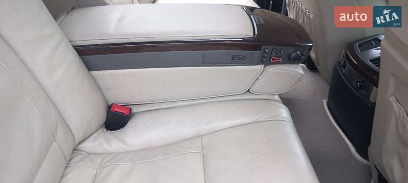 Седан BMW 7 Series 2002 в Ужгороде