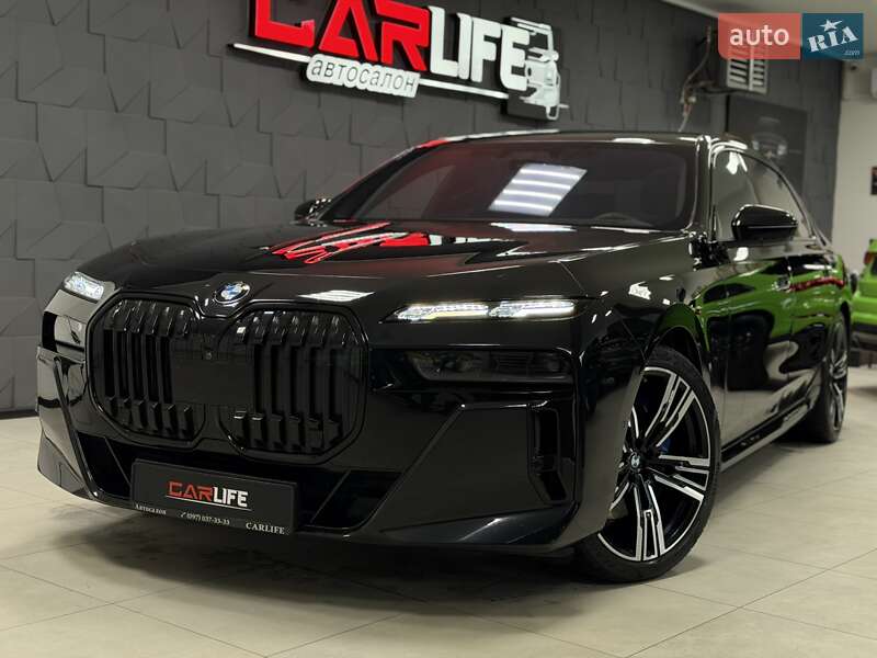 Седан BMW 7 Series 2023 в Тернополі