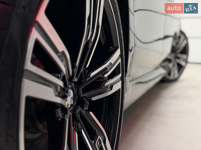 Седан BMW 7 Series 2023 в Тернополі