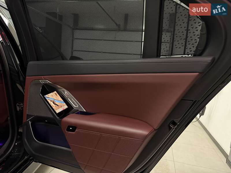 Седан BMW 7 Series 2023 в Тернополі