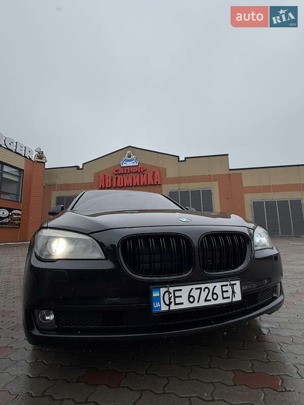Седан BMW 7 Series 2011 в Черновцах