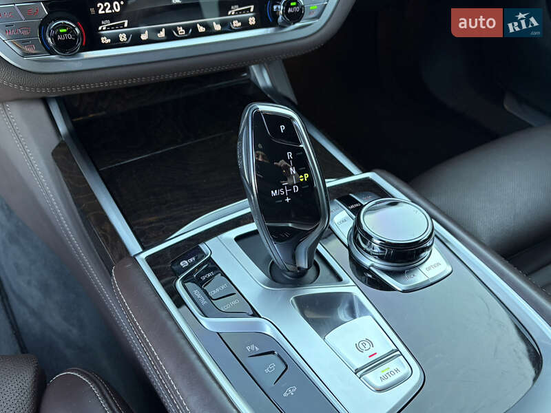 Седан BMW 7 Series 2017 в Ужгороде фото 31 Седан BMW 7 Series 2017 в Ужгороде