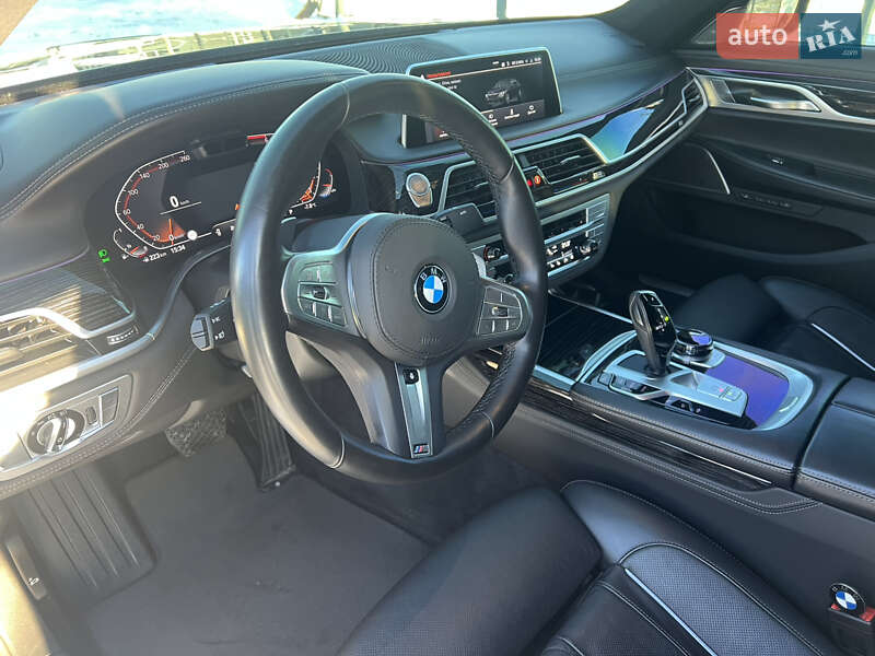 Седан BMW 7 Series 2021 в Киеве