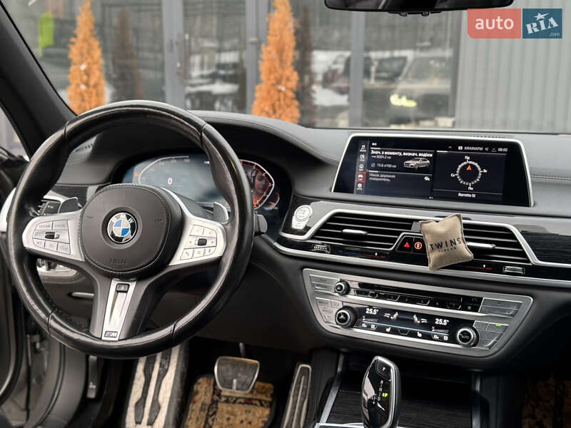 Седан BMW 7 Series 2019 в Киеве