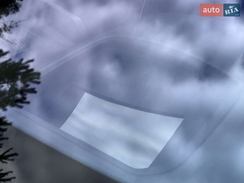 Седан BMW 7 Series 2020 в Ровно