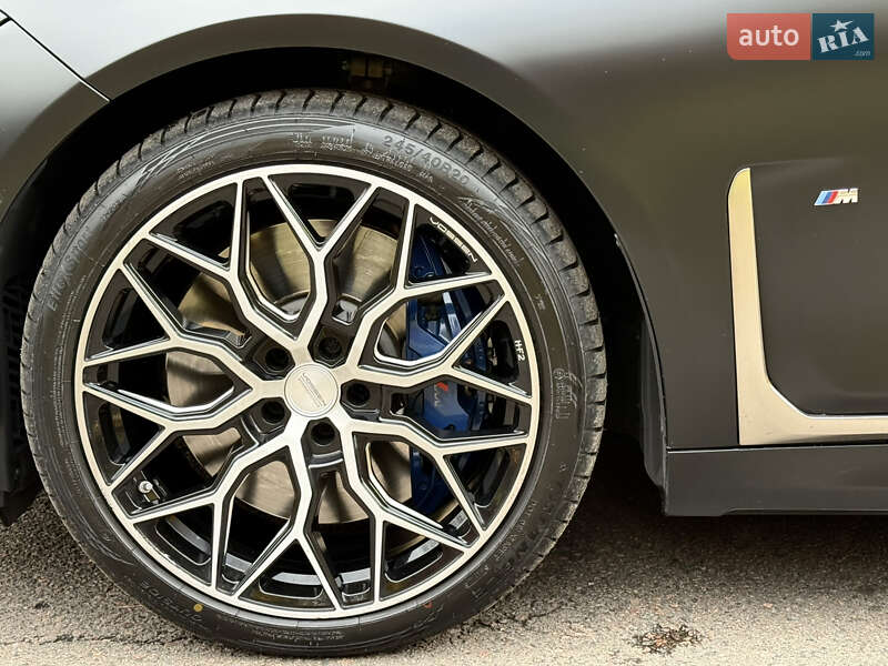 Седан BMW 7 Series 2020 в Ровно