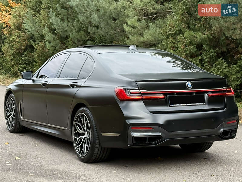 Седан BMW 7 Series 2020 в Ровно